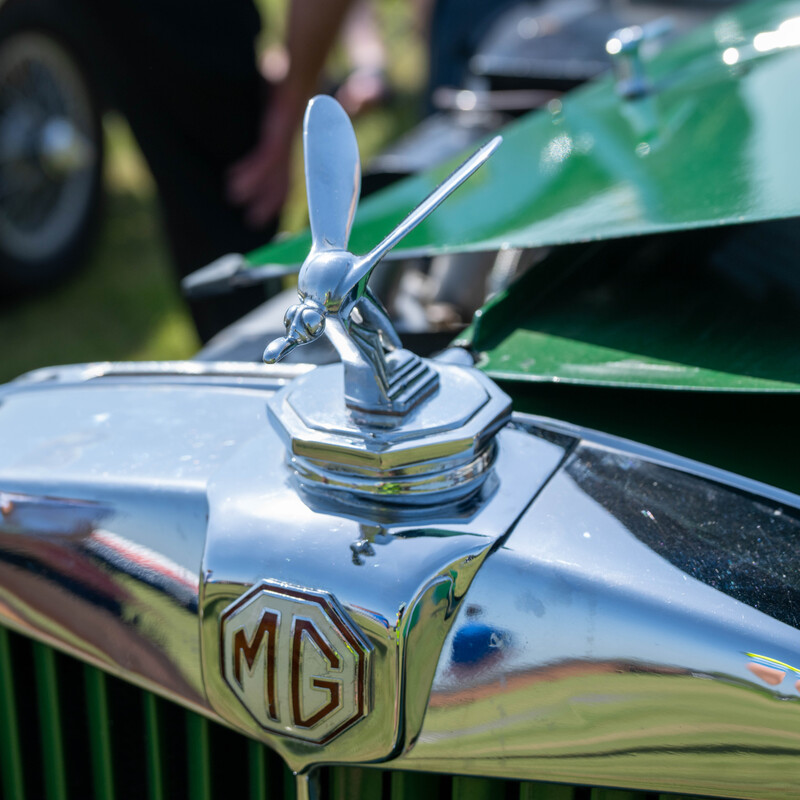 MG